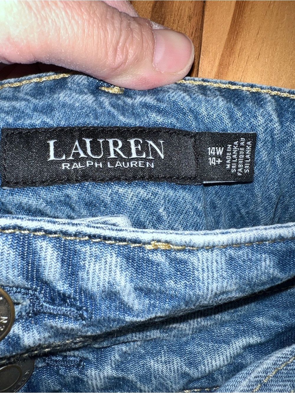 Lauren Ralph Lauren Light Blue Relaxed Jeans with Tie Belt Size 14W - Picture 6 of 6